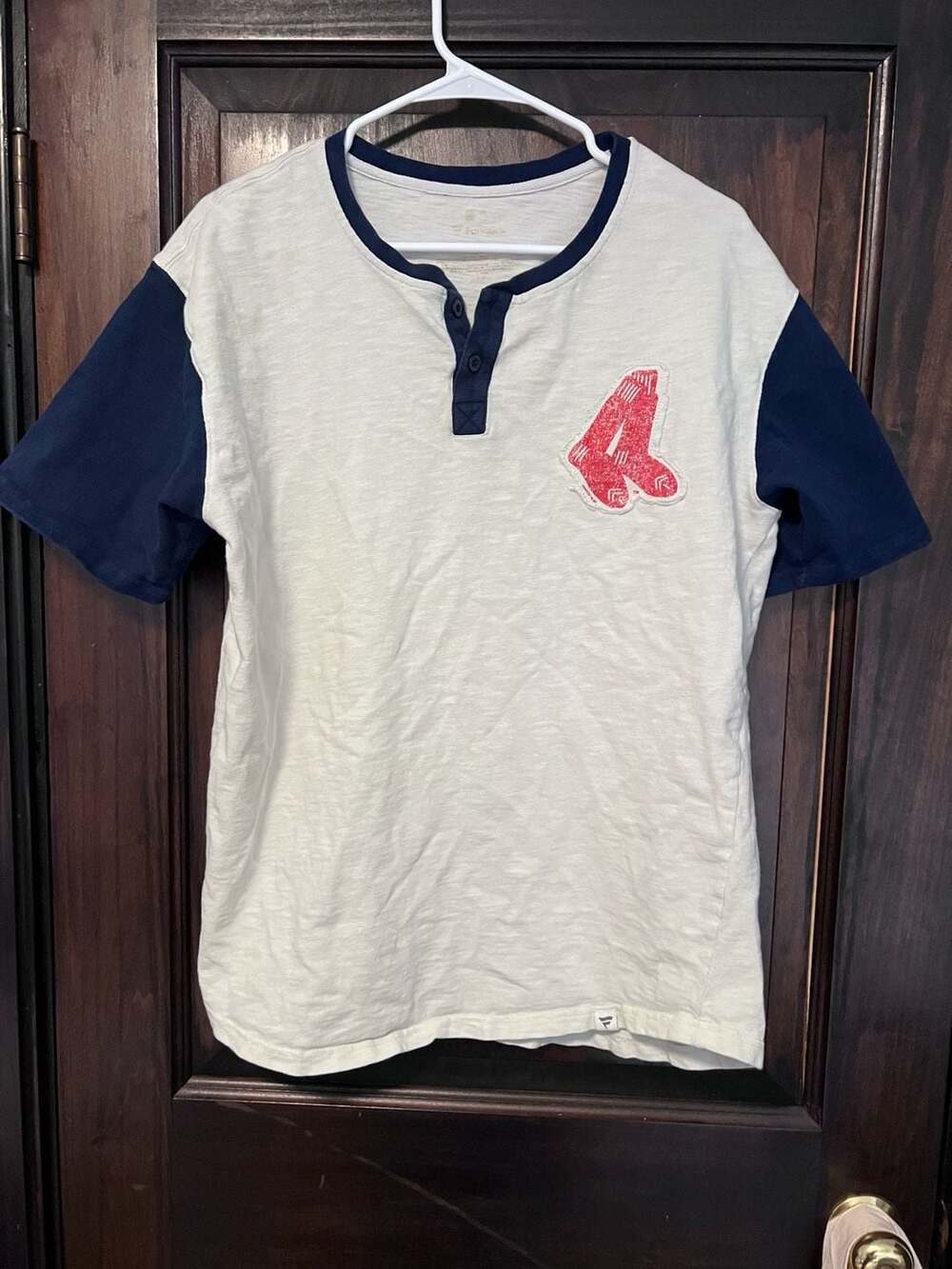 Vintage Fanatics Boston Red Sox Henley T-Shirt